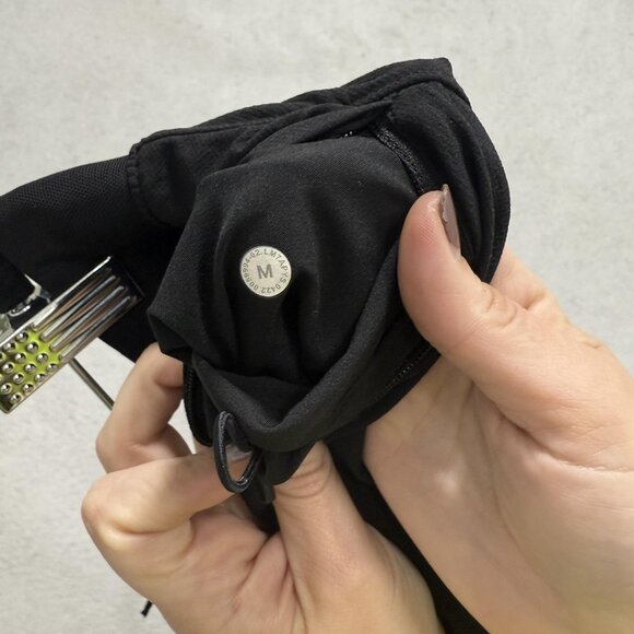 Lululemon Shorts Mens Medium Black License to Train Lined Zip Pockets 7 Inch - Picture 6 of 7